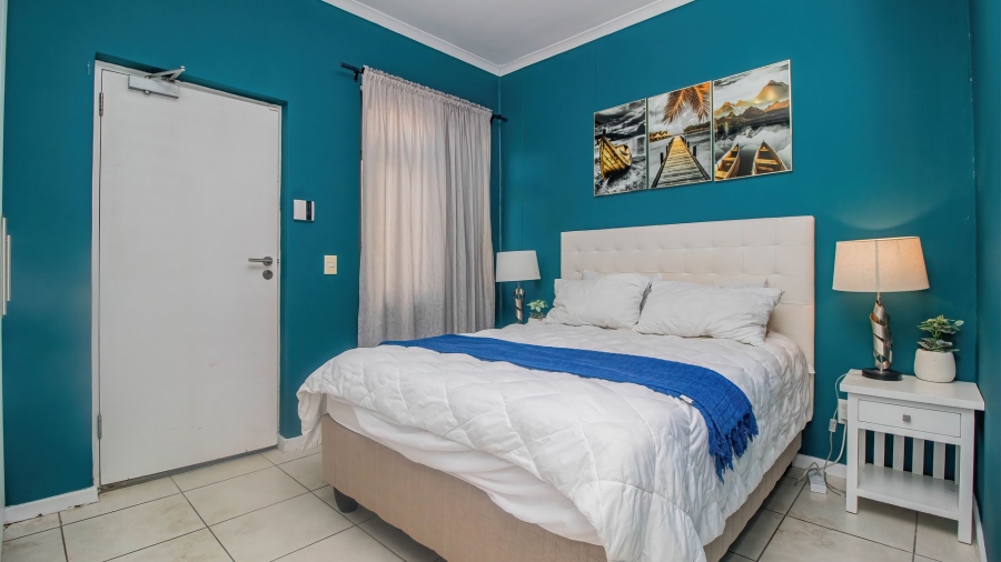 1 Bedroom Property for Sale in Muizenberg Western Cape